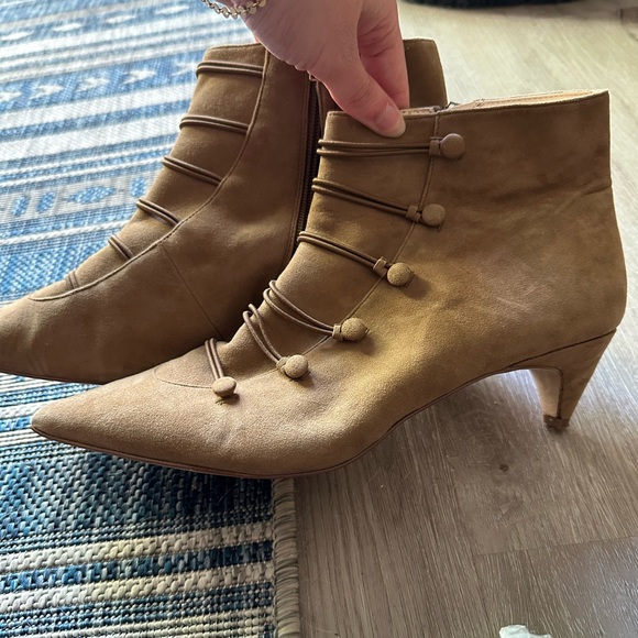 Suede tan Nine West boots - Picture 4 of 5